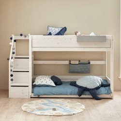 LIFETIME KIDSROOMS Litera baja con escalera de peldaños / lamas Luxe