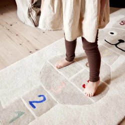 OYOY LIVING DESIGN Tappeto Coniglio Hopscotch Spedizione gratuita